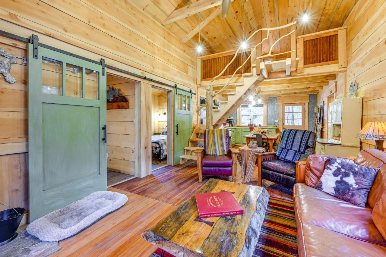 Enchanting Creekside Cabin Near Kings Canyon Park! Badger Экстерьер фото